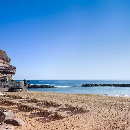 Homeforguest Beach Apt With Sea View & Pool, 50 Steps To The Sea * Playa Feñabe