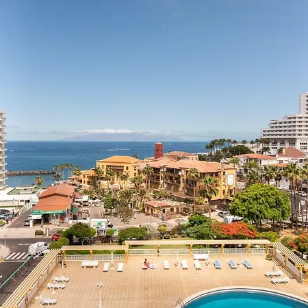 Homeforguest Beach Apt With Sea View & Pool, 50 Steps To The Sea *