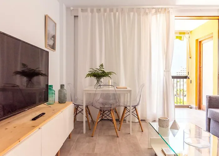 Appartement Homeforguest Beach Apt With Sea View & Pool, 50 Steps To The Sea Playa Feñabe