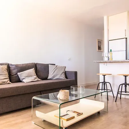 Homeforguest Beach Apt With Sea View & Pool, 50 Steps To The Sea شقة Playa Feñabe