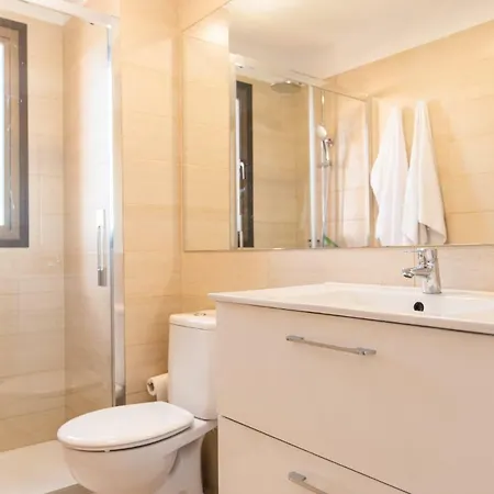 Homeforguest Beach Apt With Sea View & Pool, 50 Steps To The Sea * Playa Feñabe