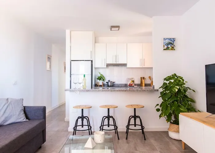 Apartment Homeforguest Beach Apt With Sea View & Pool, 50 Steps To The Sea Playa Fanabe