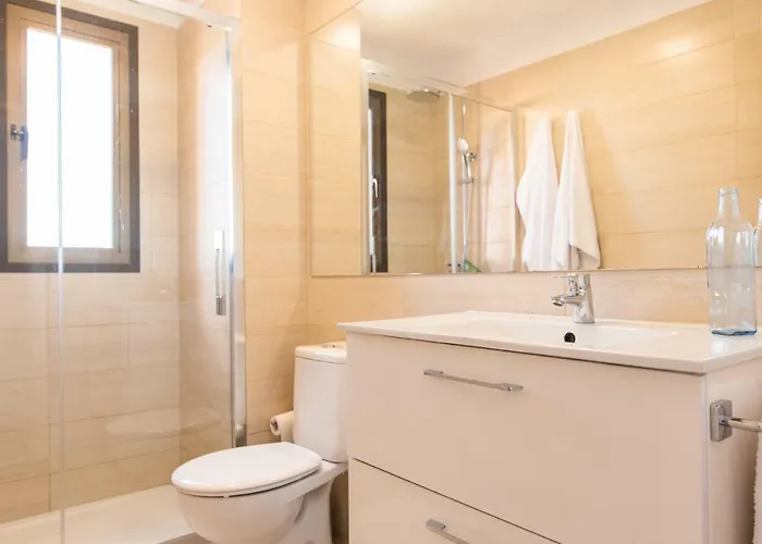 Homeforguest Beach Apt With Sea View & Pool, 50 Steps To The Sea * Playa Fanabe